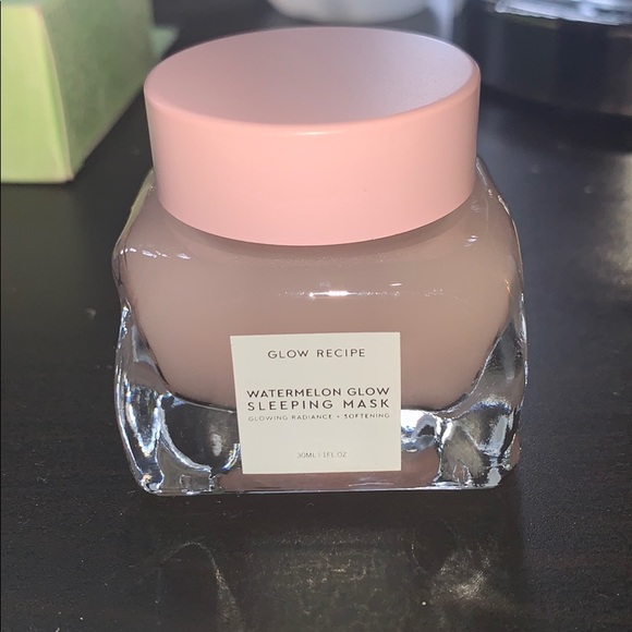 GLOW RECIPE Watermelon Sleeping Mask - Picture 1 of 2